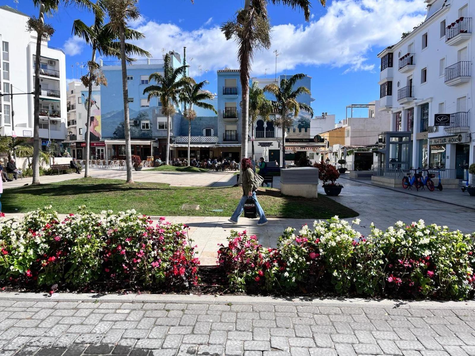 El Faro Vacaciones En Lägenhet Estepona